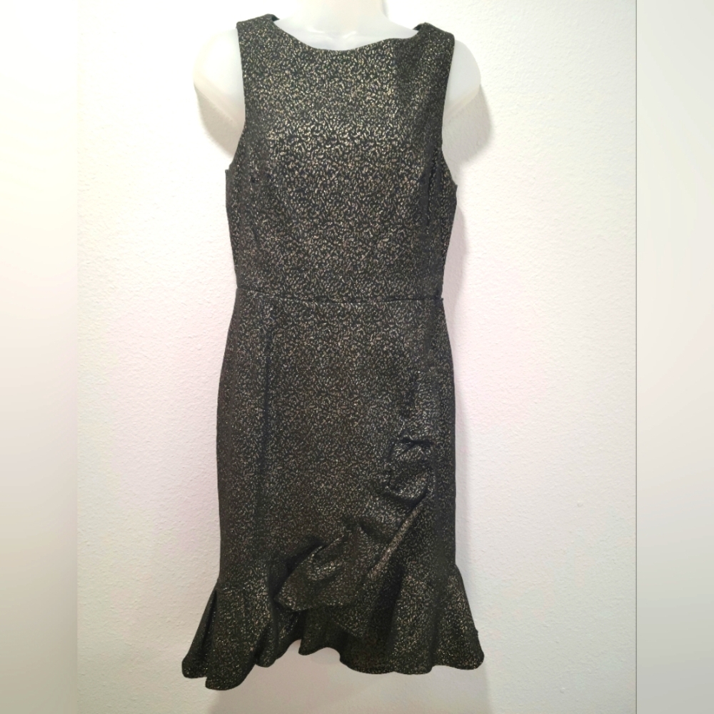 Calvin Klein‎ Gold Metallic Sparkly Ruffle Sleeveless Knee Length Sz 8 - Flaw